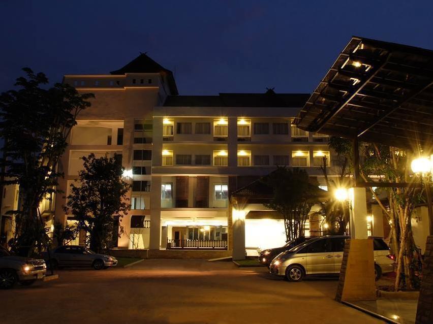 Nana Buri Hotel Chumphon Eksteriør bilde