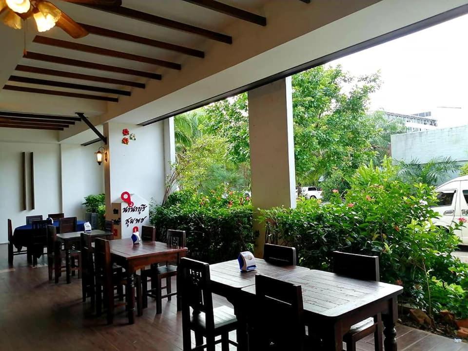 Nana Buri Hotel Chumphon Eksteriør bilde