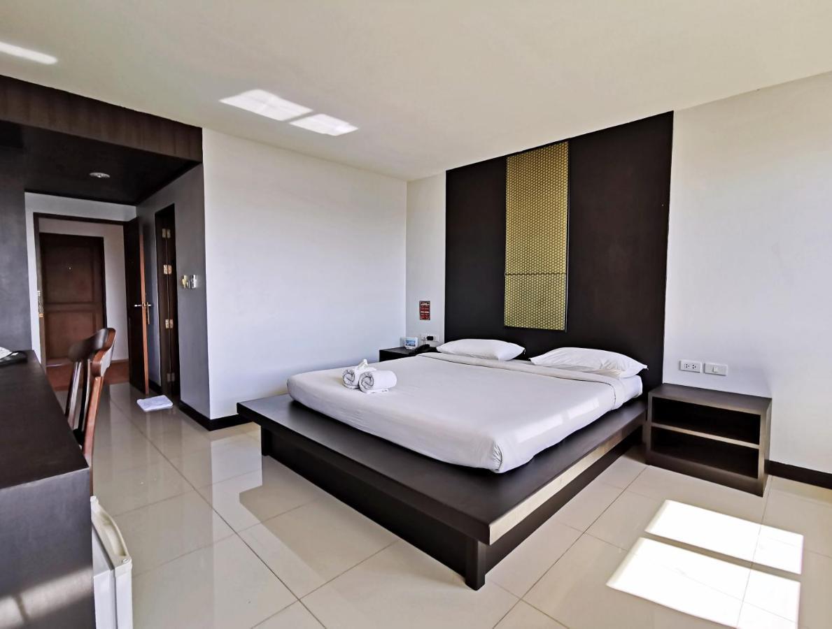 Nana Buri Hotel Chumphon Eksteriør bilde