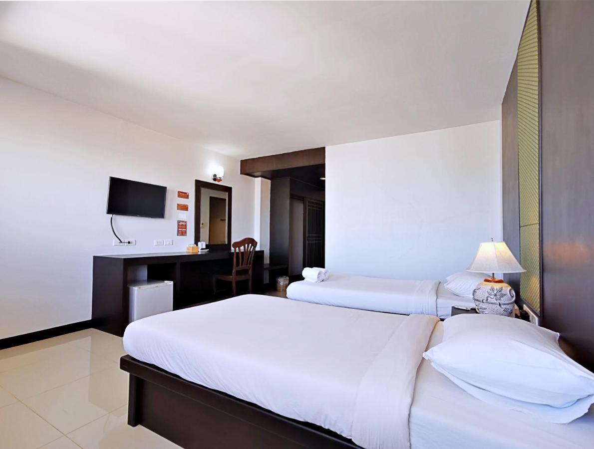 Nana Buri Hotel Chumphon Eksteriør bilde