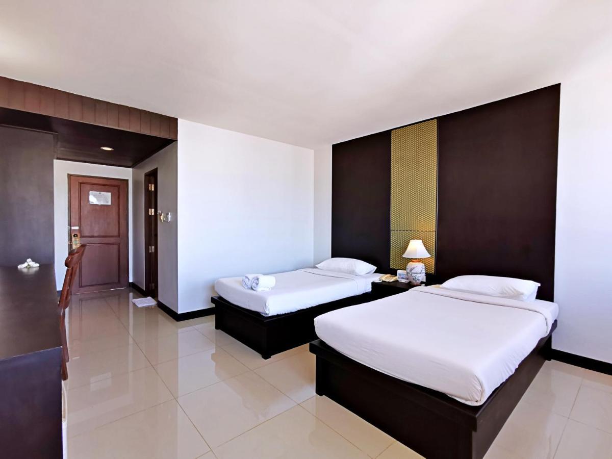 Nana Buri Hotel Chumphon Eksteriør bilde